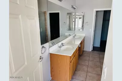44182 W Juniper Avenue, Maricopa, AZ 85138 - Photo 10