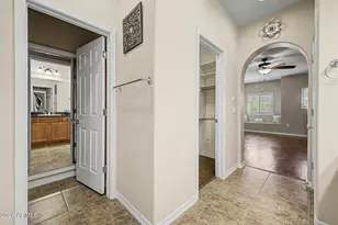 3935 E Rough Rider Rd, Phoenix, AZ 85050 - Photo 16
