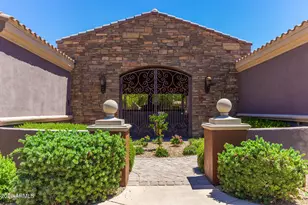 3935 E Rough Rider Rd, Phoenix, AZ 85050 - Photo 32