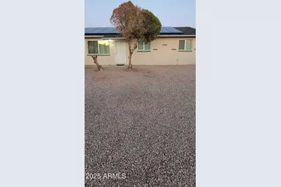 6717 N 53rd Avenue, Glendale, AZ 85301 - Photo 2
