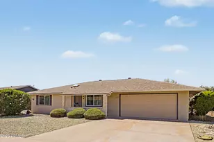 10129 W Pine Springs Dr, Sun City, AZ 85373 - Photo 2