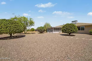10129 W Pine Springs Dr, Sun City, AZ 85373 - Photo 20