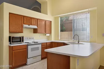 1068 W Glenmere Drive, Chandler, AZ 85224 - Photo 8
