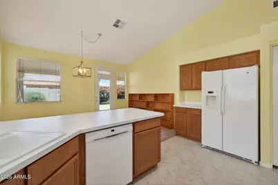 1068 W Glenmere Drive, Chandler, AZ 85224 - Photo 10