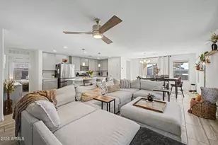 5830 S 23rd Dr, Phoenix, AZ 85041 - Photo 8