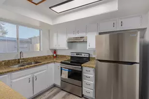 1029 E Bendix Dr, Tempe, AZ 85283 - Photo 12