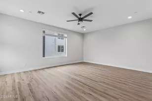 2601 E Clarendon Ave, Phoenix, AZ 85016 - Photo 18