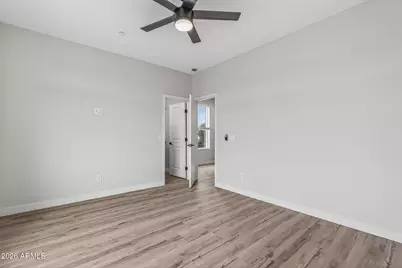 2601 E Clarendon Avenue #20, Phoenix, AZ 85016 - Photo 36