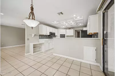 14752 W Buttonwood Drive, Sun City West, AZ 85375 - Photo 12
