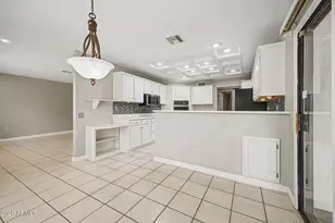 14752 W Buttonwood Dr, Sun City West, AZ 85375 - Photo 12