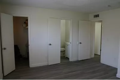 860 E Brown Road #Apt 7, Mesa, AZ 85203 - Photo 4