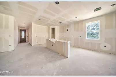 909 W Tamarisk Street, Phoenix, AZ 85041 - Photo 12