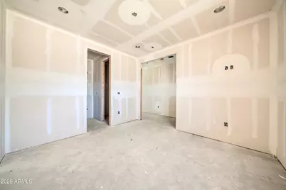 909 W Tamarisk Street, Phoenix, AZ 85041 - Photo 28