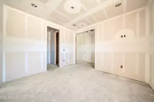 909 W Tamarisk St, Phoenix, AZ 85041 - Photo 28
