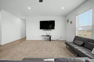 29421 N 182nd Ln, Surprise, AZ 85387 - Photo 10