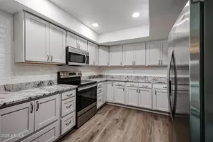 26033 S Hollygreen Dr, Sun Lakes, AZ 85248 - Photo 16