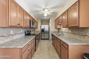 17411 N 99th Dr, Sun City, AZ 85373 - Photo 6
