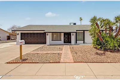 11616 N 41st Avenue, Phoenix, AZ 85029 - Photo 2
