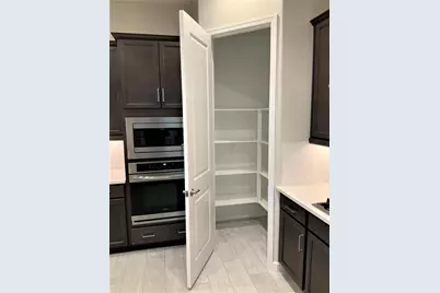 6519 E Villa Maria Drive, Phoenix, AZ 85054 - Photo 6