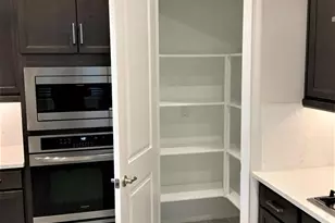 6519 E Villa Maria Dr, Phoenix, AZ 85054 - Photo 6