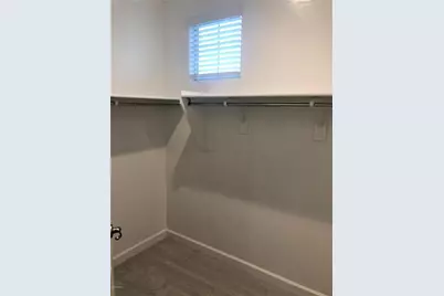 6519 E Villa Maria Drive, Phoenix, AZ 85054 - Photo 18