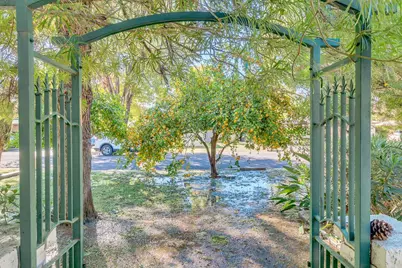 526 E Flynn Lane, Phoenix, AZ 85012 - Photo 46