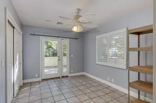 526 E Flynn Ln, Phoenix, AZ 85012 - Photo 34