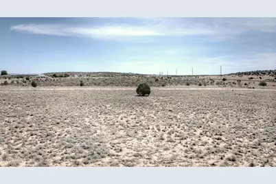 24660 N Rj Way #6, Paulden, AZ 86334 - Photo 2