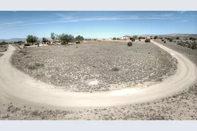 24660 N Rj Way #6, Paulden, AZ 86334 - Photo 1