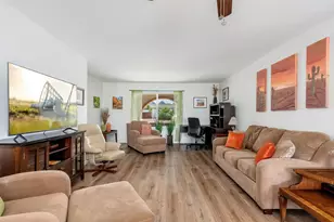 2426 E Sahuaro Dr, Phoenix, AZ 85028 - Photo 4