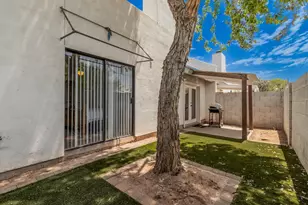 302 N Sycamore, Mesa, AZ 85201 - Photo 14