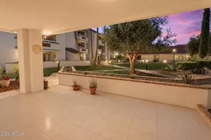 17404 N 99th Ave, Sun City, AZ 85373 - Photo 4