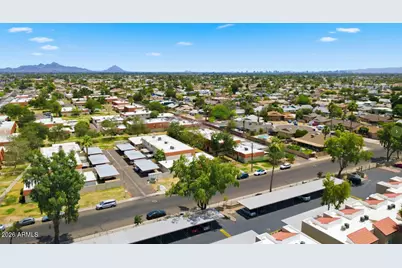 7825 N 49th Avenue, Glendale, AZ 85301 - Photo 24