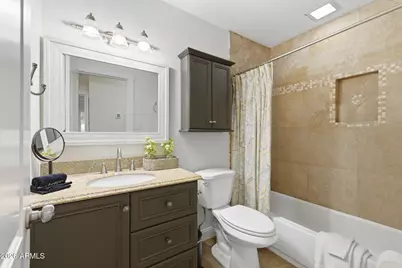 211 E Taylor Street, Tempe, AZ 85288 - Photo 24