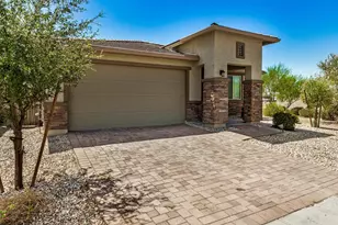9027 W Missouri Ave, Glendale, AZ 85305 - Photo 2