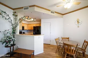 9151 W Greenway Rd, Peoria, AZ 85381 - Photo 8
