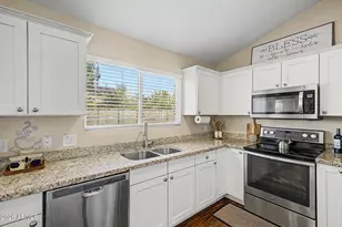 10008 W Kino Ln, Phoenix, AZ 85037 - Photo 14