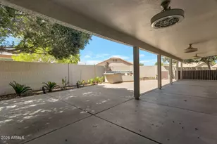 10773 W Tonopah Dr, Peoria, AZ 85373 - Photo 22