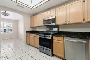 10773 W Tonopah Dr, Peoria, AZ 85373 - Photo 6