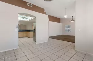 10773 W Tonopah Dr, Peoria, AZ 85373 - Photo 12
