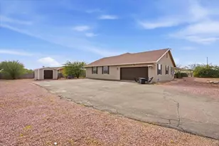 20305 W Peak View Rd, Wittmann, AZ 85361 - Photo 36