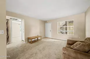 461 W Holmes Ave, Mesa, AZ 85210 - Photo 6