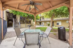 461 W Holmes Ave, Mesa, AZ 85210 - Photo 26