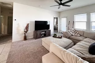 10941 N 165th Ave, Surprise, AZ 85388 - Photo 12
