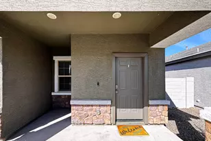 10941 N 165th Ave, Surprise, AZ 85388 - Photo 2