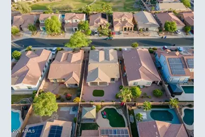 17636 W Maui Lane, Surprise, AZ 85388 - Photo 40