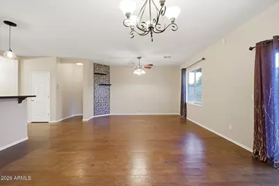 17636 W Maui Lane, Surprise, AZ 85388 - Photo 8