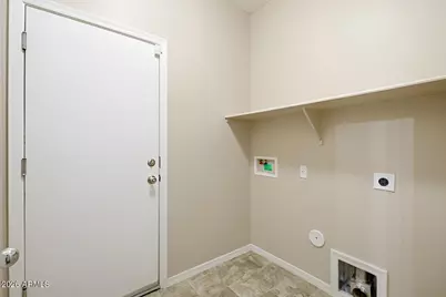 17636 W Maui Lane, Surprise, AZ 85388 - Photo 24