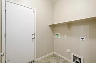 17636 W Maui Ln, Surprise, AZ 85388 - Photo 24