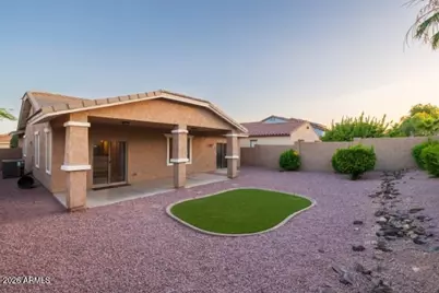 17636 W Maui Lane, Surprise, AZ 85388 - Photo 32